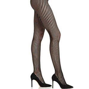 L349 Dkny Crimson Black Fashion-Net Tights - Medium